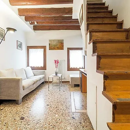 Hotel Belvilla By Oyo Paradiso Venice