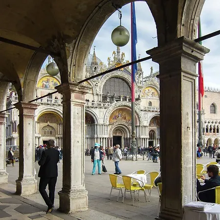 Belvilla By Oyo Paradiso 2* Βενετία